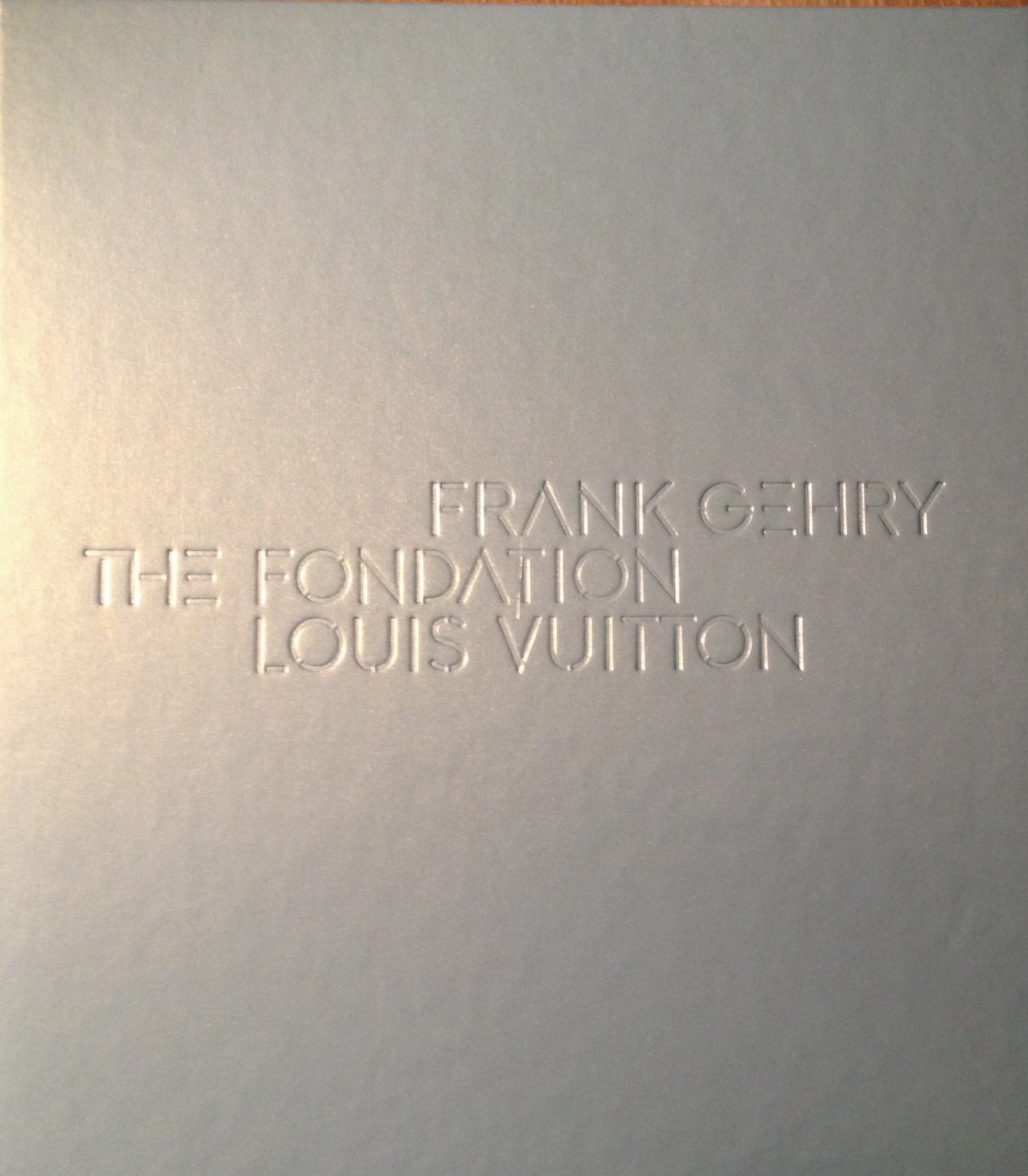 Book Frank Gehry, The Foundation Louis Vuitton, HYX